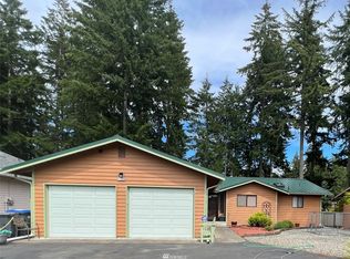 180 E Penzance Rd, Shelton, WA 98584