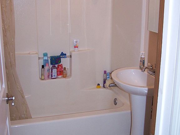 BATH ROOM