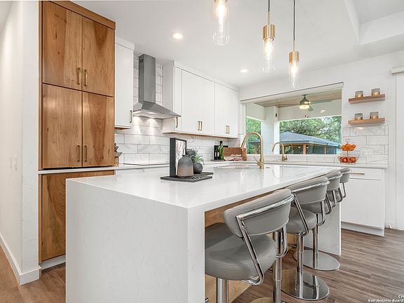 5th image of 25941 WHITE EAGLE DR