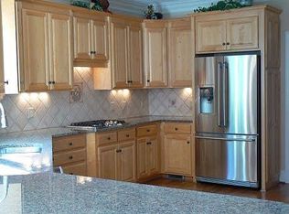 18800 Flat Shoals Dr, Cornelius, NC 28031