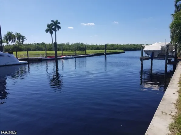 126 Montrose Dr, Fort Myers, FL 33919