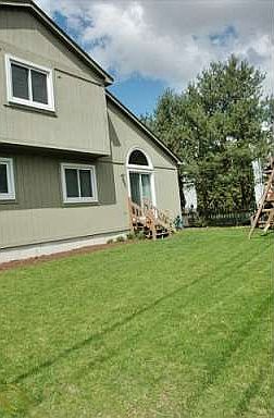 3rd image of 2721 Leewood Cir