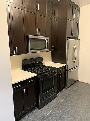 1st image of 2586 Broadway #6A