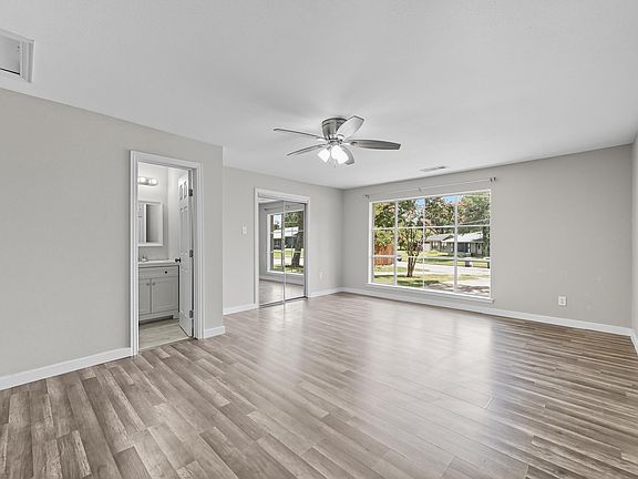4th image of 1927 Riverway Dr