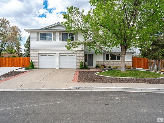 2nd image of 2057 Mesa Vista Dr