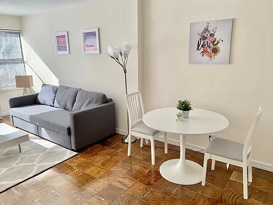 Rented by Olympia House Delaware LP | media 23