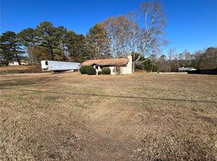 211 Tanners Bridge Rd, Bethlehem, GA 30620