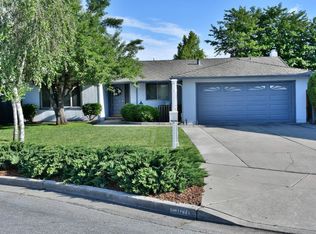 1070 Ayer Dr, Gilroy, CA 95020