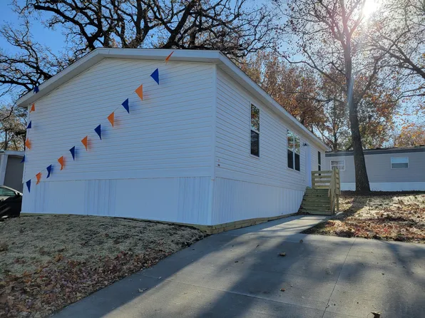 4494 Taft Ave SE #B23, Iowa City, IA 52240