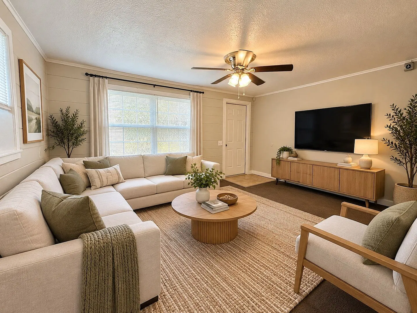 Amazing Location & Great Value! Beautifully Updated 2-Bedroom Home With 2-Car Garage Lawn Care In... — Photo 2