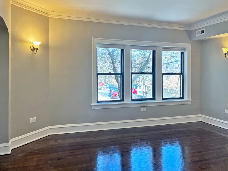 113-117 South Blvd. — Photo 12
