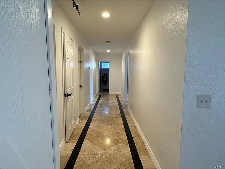 22867 Cove View St #C — Photo 15