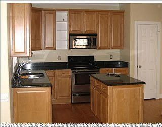 2nd image of 1009 Stratem Ct