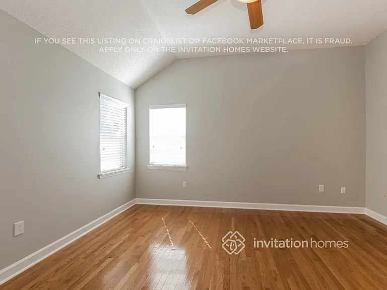 103 Ashford Hollow Ln — Photo 12