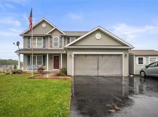 40 Haywards Heath, West Henrietta, NY 14586