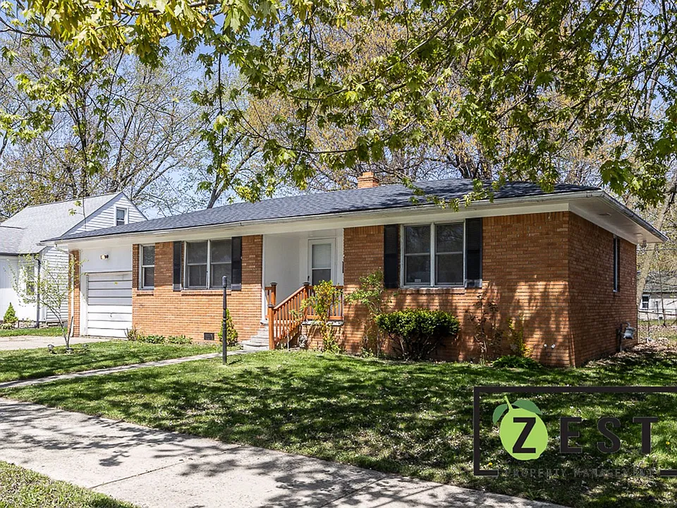 20933 Ridgemont Rd