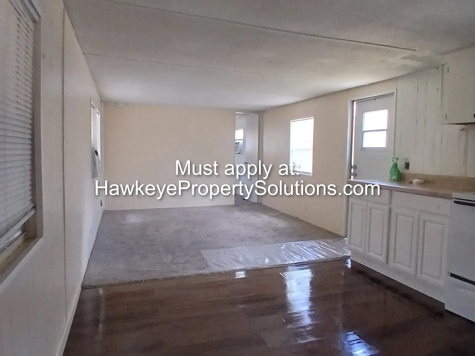 1724 Oakland Road West - 1 — Photo 3