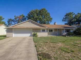 298 Pineview Dr, Berea, OH