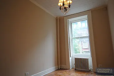 Rented by Green Line Realty