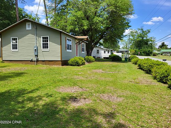 4th image of 2769 Brenda St