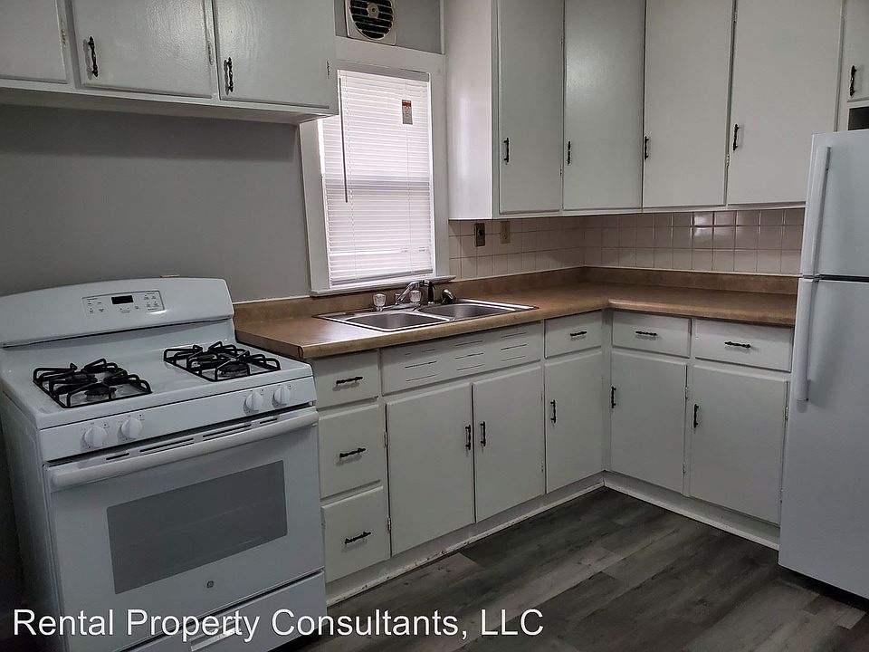1st image of 937 Davis Ave NW #1