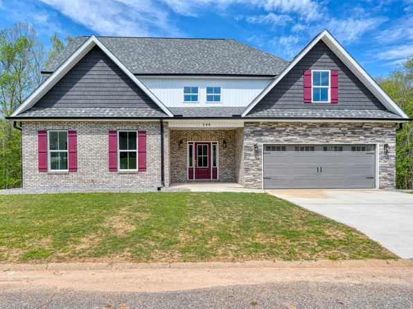 144 Floyd Meadow Dr, Inman, SC 29349