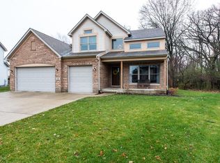 626 Aspen Ct, Antioch, IL 60002