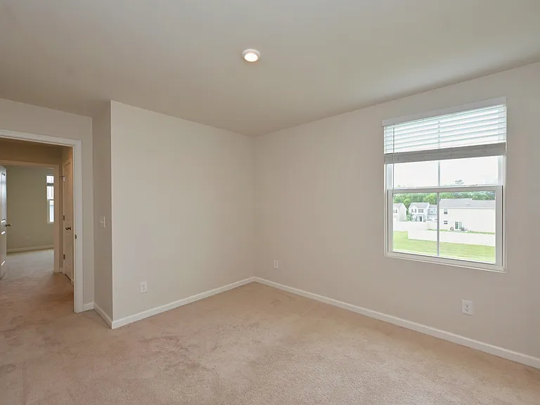 2161 Brokeshire Dr — Photo 42