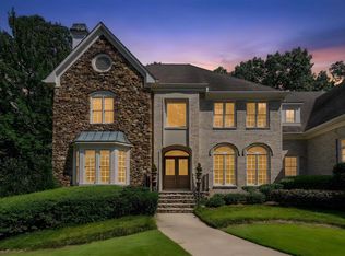 1080 Greymoor Rd, Shoal Creek, AL 35242