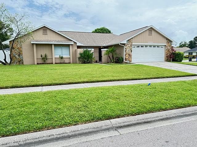 1st image of 15211 Alexis Dr