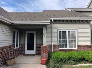 628 W 94th Ct, Crown Point, IN 46307