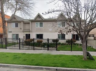 1330 W 57th St APT 101, Los Angeles, CA 90037