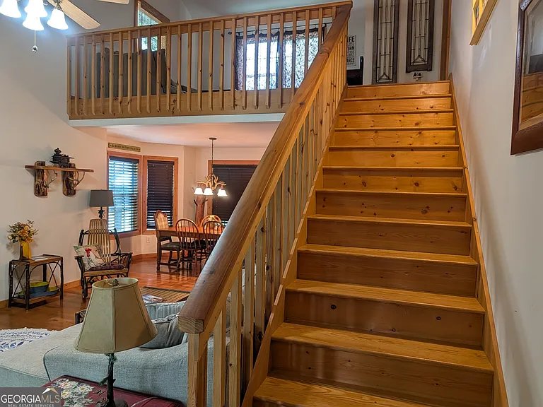 565 Ross Ridge Rd — Photo 16