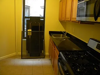 Rented by City Connections Realty