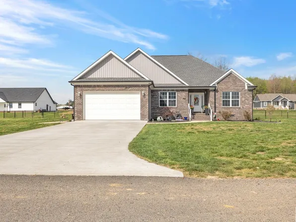 175 Ayly Estates Dr, Mayfield, KY 42066