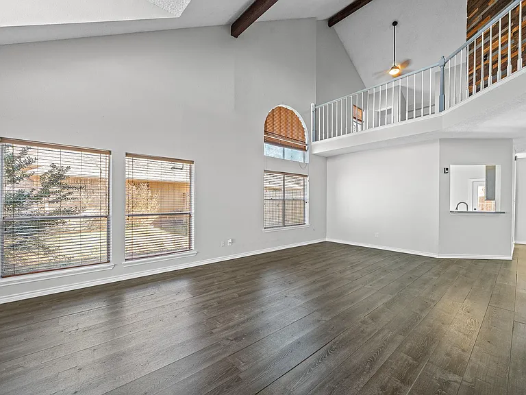 11123 Gatesden Dr — Photo 5