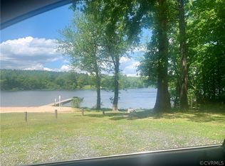 7 Lakeside Drive Ext, Columbia, VA 23038