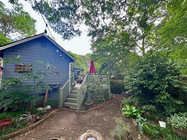 725 Brown Pl, Decatur, GA 30030