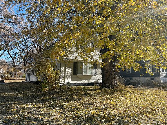 3rd image of 525 Euclid Ave