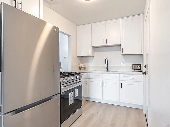 4th image of 3441-43 N 39th St