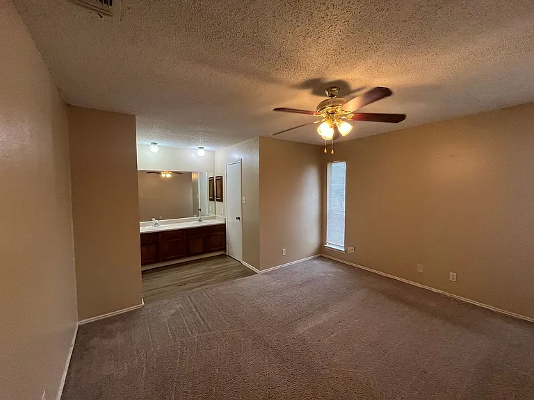 7026 Silver Cyn — Photo 19