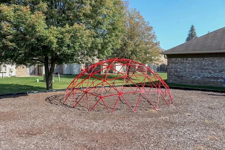 Stafford Pointe — Photo 16