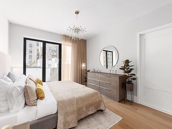 5th image of 2505 Broadway #11A