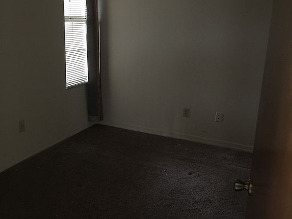 5th image of 3243 Bloomingdale Villas Ct