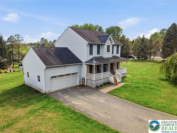3rd image of 650 Firehouse Rd