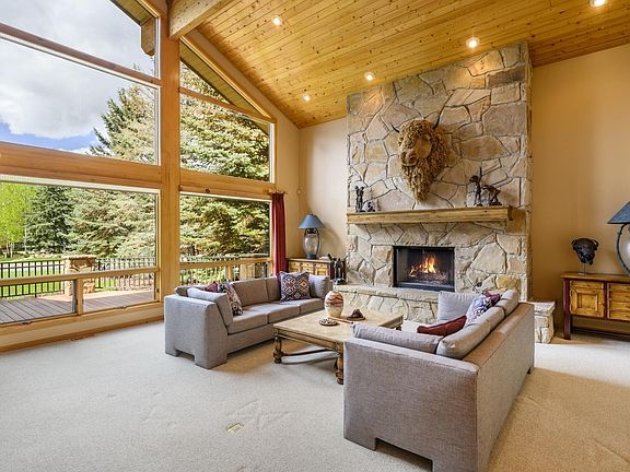 2nd image of 2520 Sunny Slopes Dr