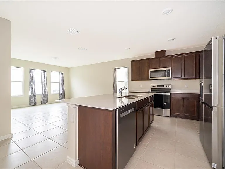 1941 Summer Serenity Dr — Photo 9