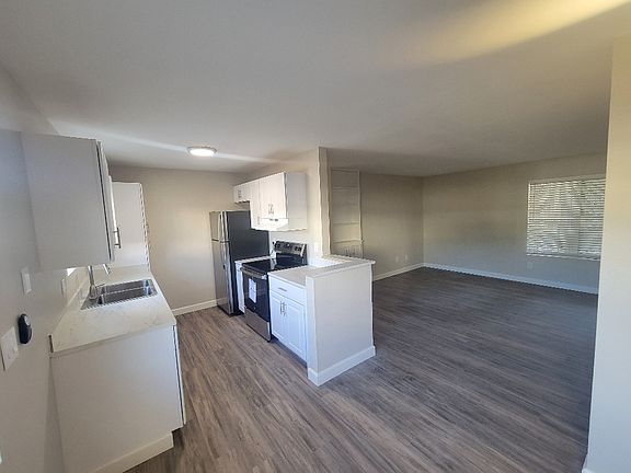 2nd image of 4135 38th St APT 7