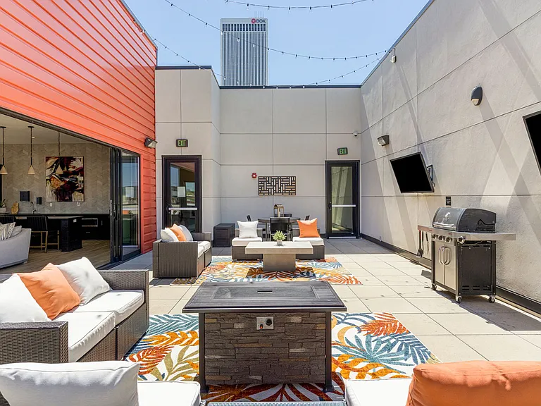The Flats on Archer - Ask About Our Move-In Specials! — Photo 12