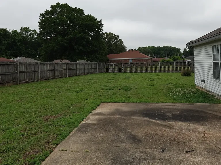 4235 Wagon Trail Cv — Photo 11